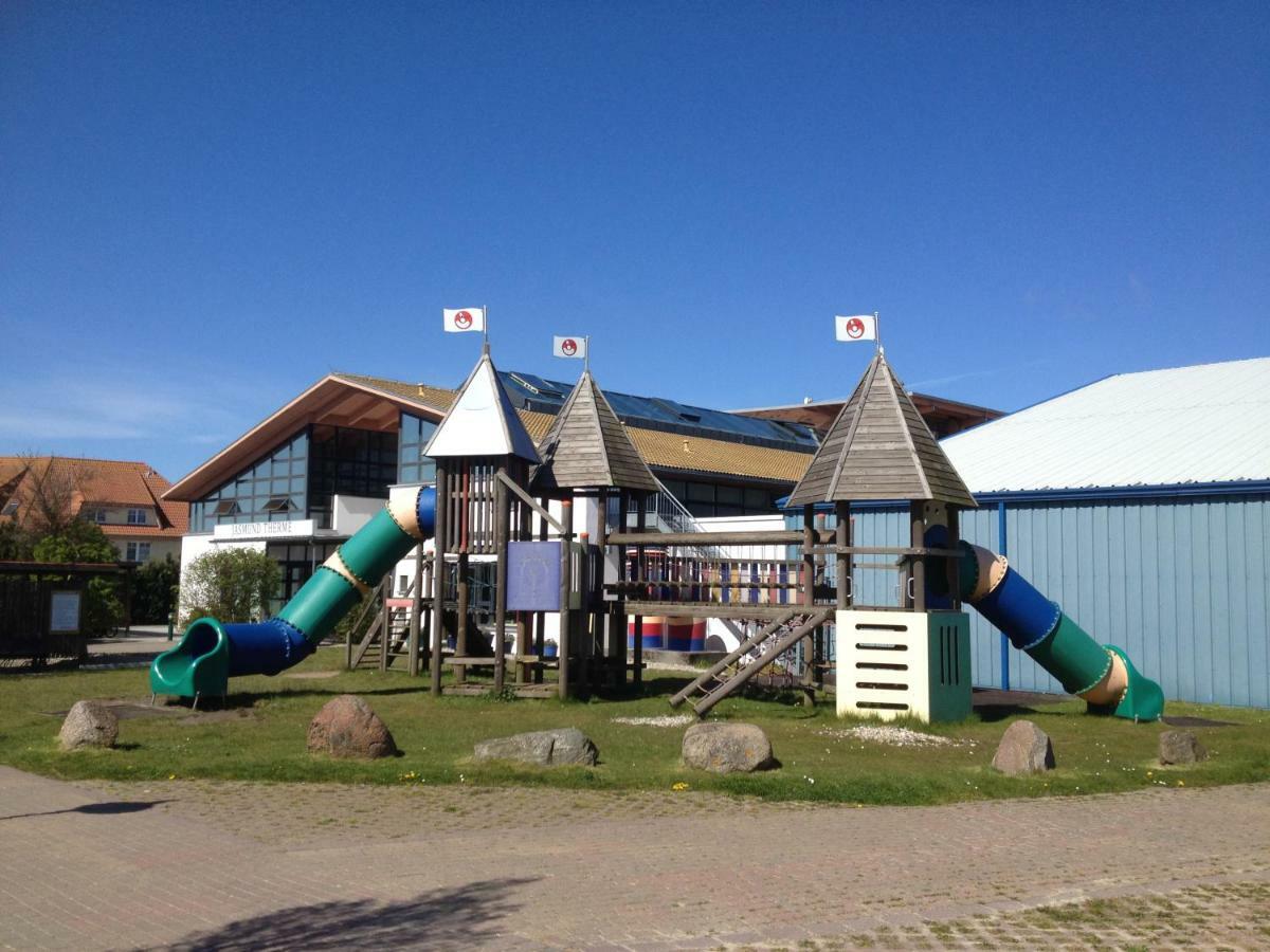 Ferienwohnung "Kranich" Im Ferien-Resort Ruegen Sagard Eksteriør bilde
